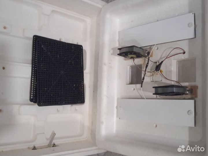 Инкубатор для яиц автоматический переворот