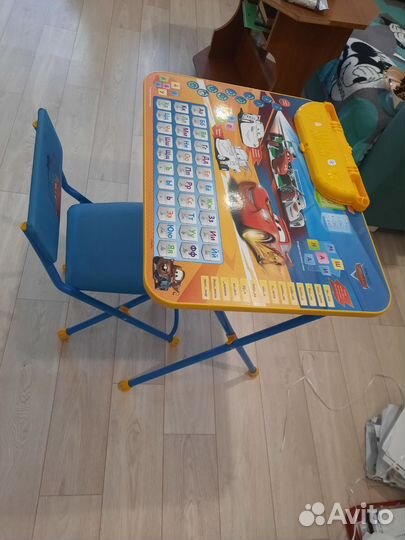 Детский стол со стулом бу