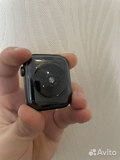 Apple watch se 44mm оригинал