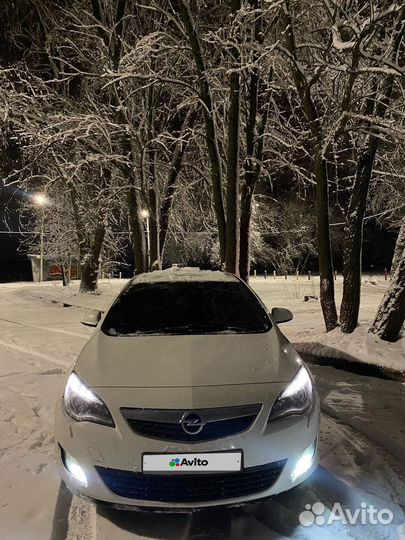 Opel Astra 1.4 МТ, 2011, 168 000 км