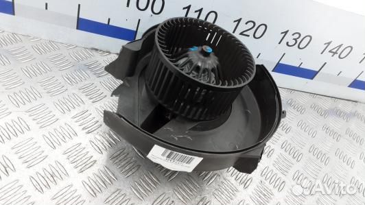 Моторчик печки peugeot 607 (10V05KK01)