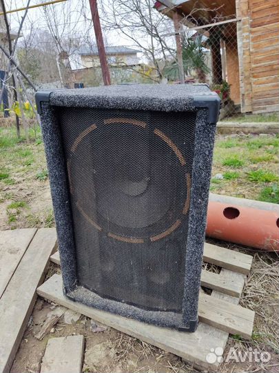 Концертные колонки