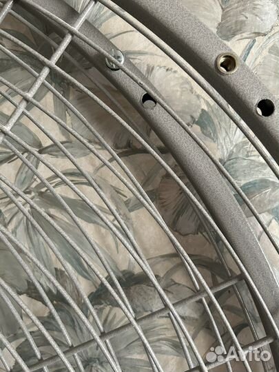 Клетка для попугаев фирменная от Montana