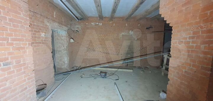 Здание, 350 м²