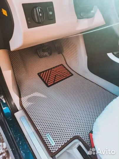 Эва / Ева / Eva коврик в авто + подпятник