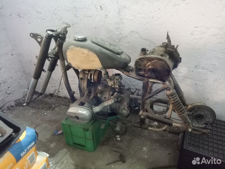 Мотоцикл Урал разбор
