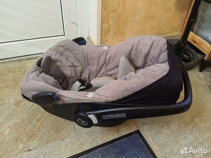 Автокресло Автолюлька Maxi Cosi pebble