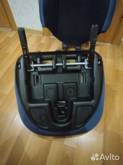 Детское автокресло babyton