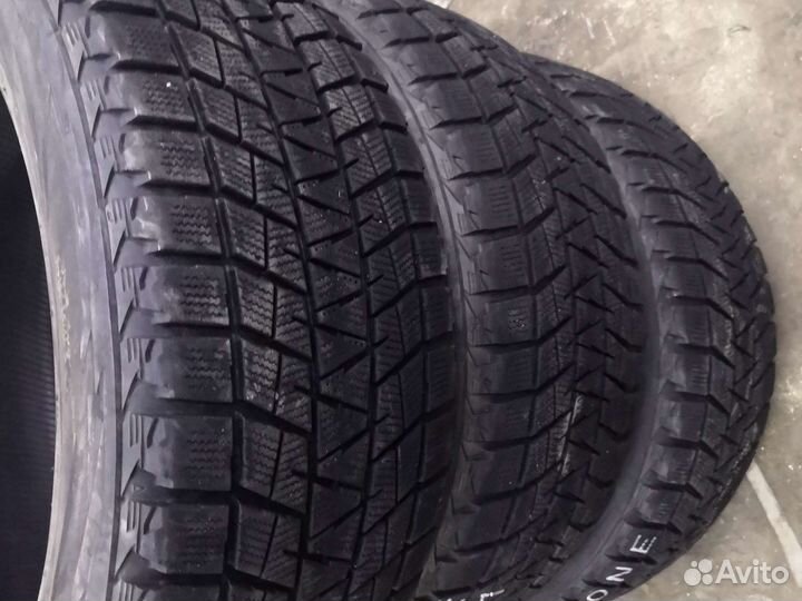 Bridgestone Blizzak DM-V1 265/50 R19