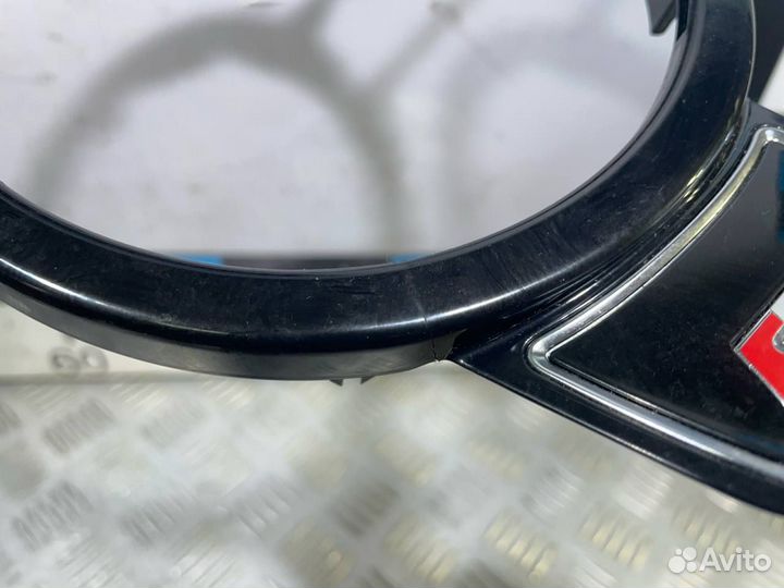 Б/У Накладка декоративная на руль Audi A8#002