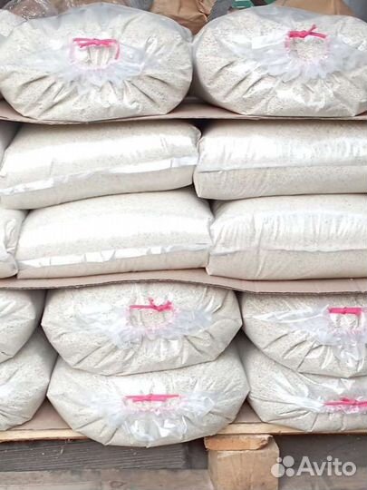 Наполнитель комкующийся