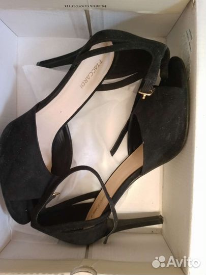 Разгружаю гардероб