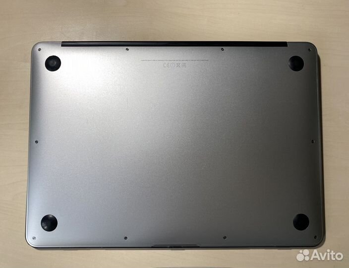 Apple Macbook Air 13 2015 A1466