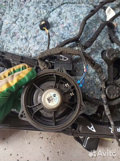 Динамик дверной передний правый BMW X5 G05