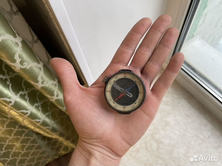 Компас винтажный рабочий