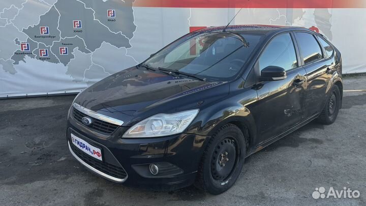 Крыло переднее левое Ford Focus 2 1521597