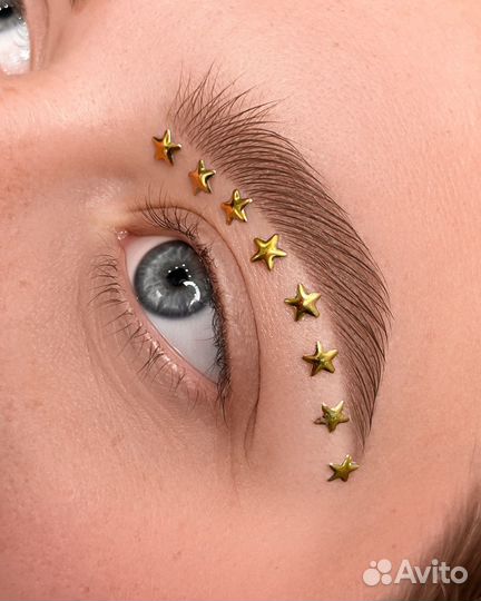 Обучение брови / мастер бровист