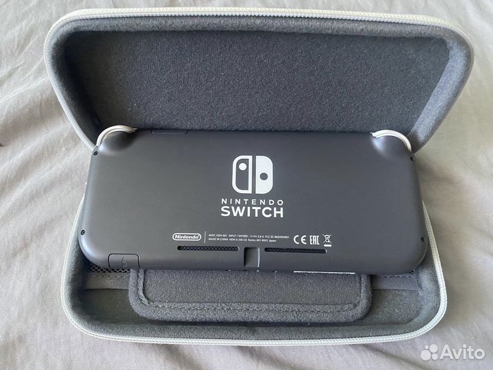 Nintendo switch lite