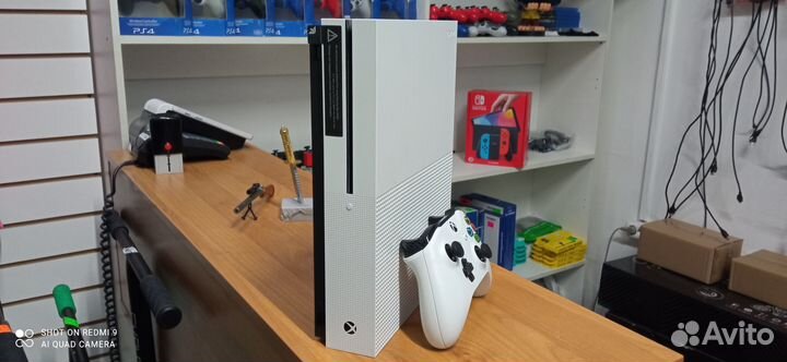 Xbox One S 500 Gb с дисководом,магазин,гарантия