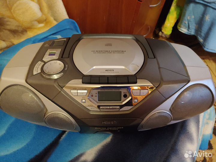 Магнитофон Philips AZ1575