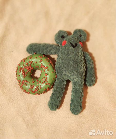 Вязанная игрушка