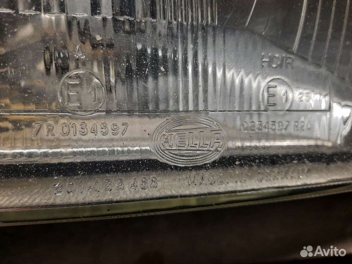 Передняя правая фара Volkswagen passat b3