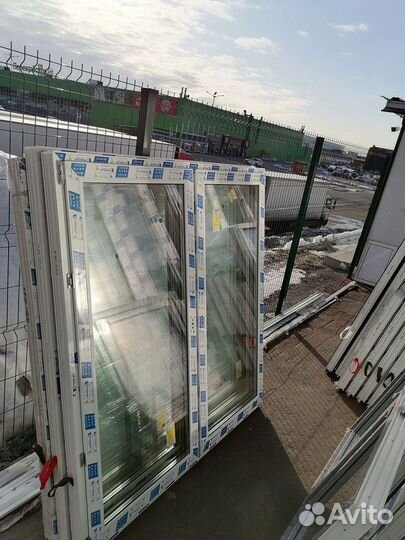 Окна 1100х800 мм две створки