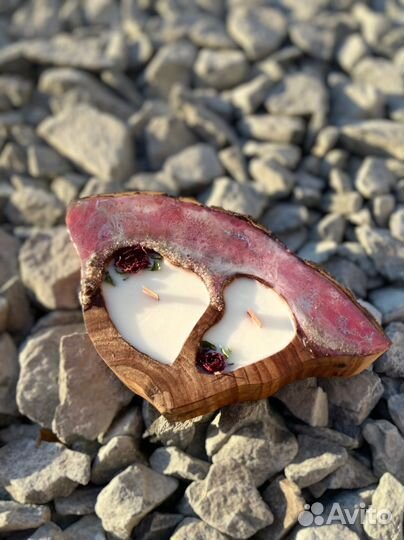 Аромасвеча с розовым морем