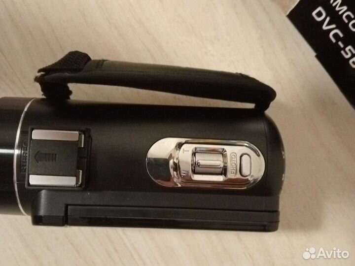 Видеокамера Rekam DVC 560 2.7k