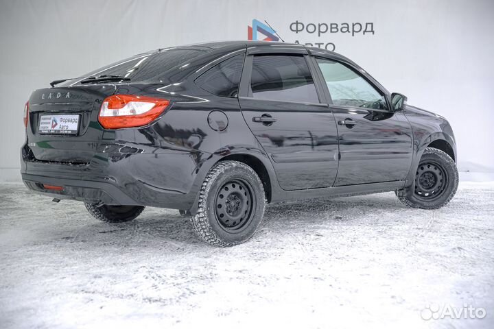 LADA Granta 1.6 МТ, 2021, 72 000 км