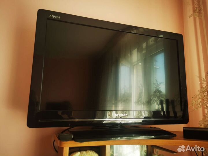 LED телевизор Sharp LC-26LE430RU