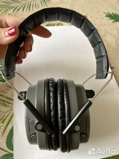 Наушники