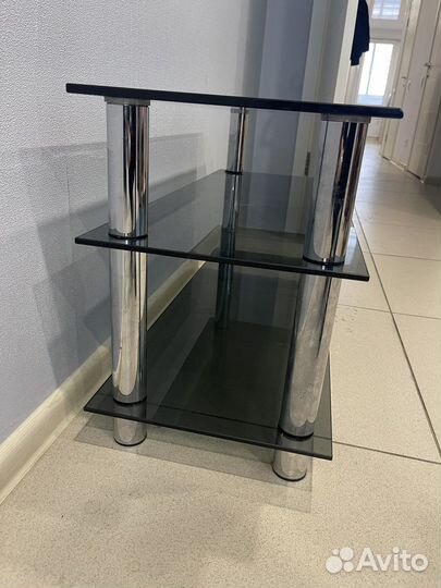 Стеклянная тумба