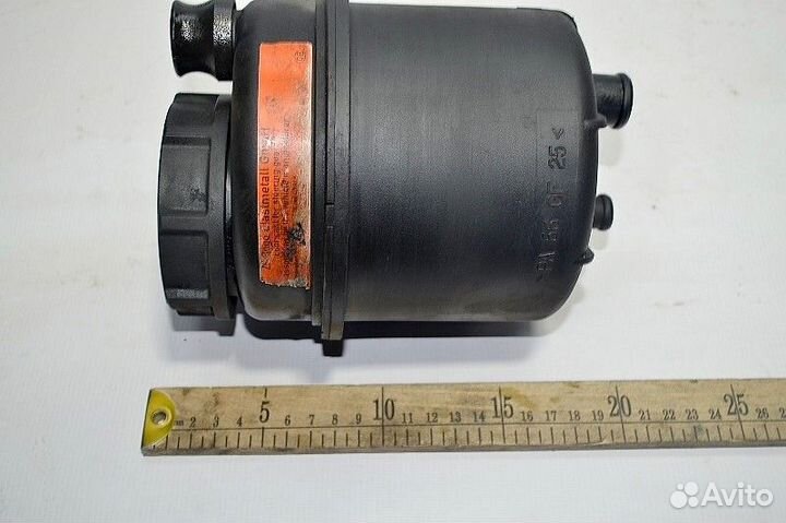 Масляный бачок гидроусилителя руля renault trucks