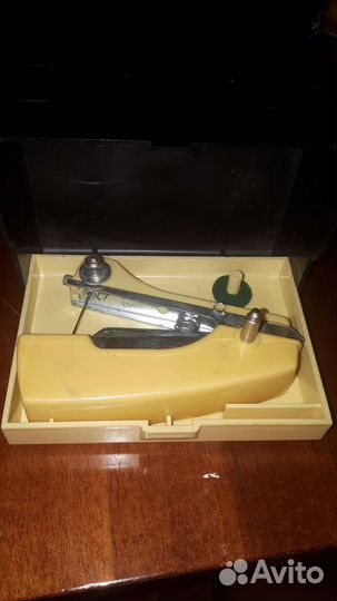 Швейная машинка ручная.ссср.в отличном состоянии
