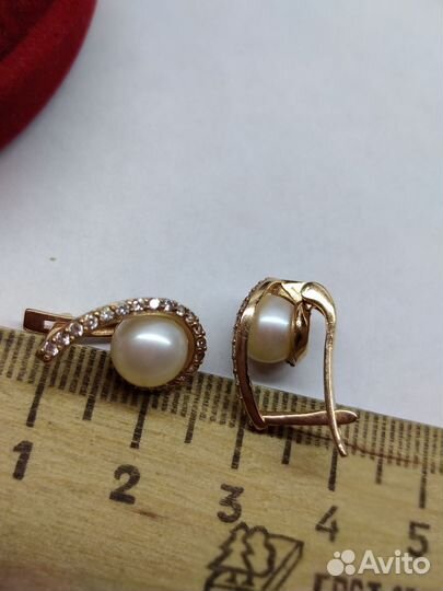 Золотой комплект 585 пробы с жемчугом