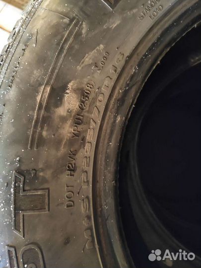 Kumho Road Venture 798 235/70 R16