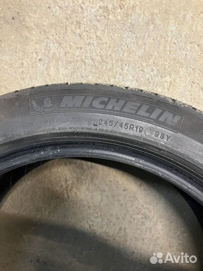 Michelin Primacy 3 245/45 R19 98Y