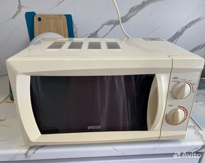 Микроволновая печь Mystery б/у