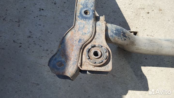 Подрамник (балка передняя) Hyundai Accent 2