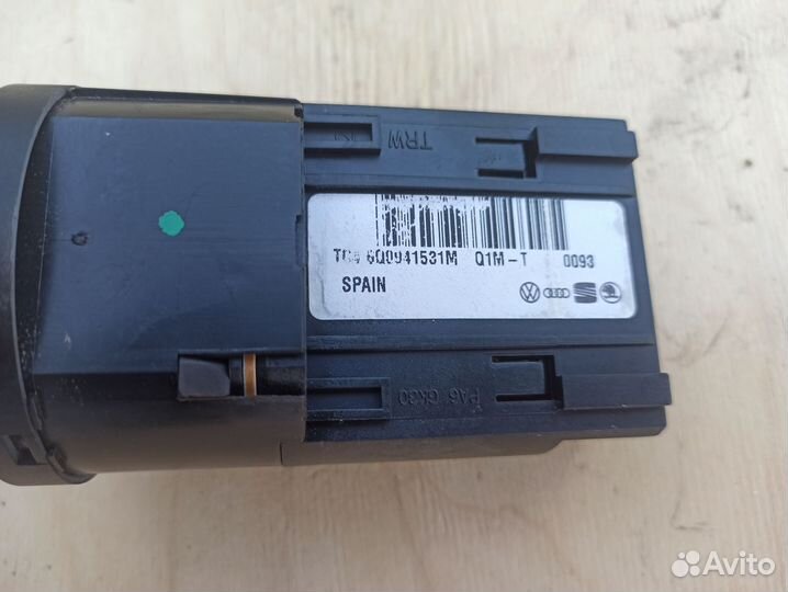 Блок управления светом Volkswagen Polo 5