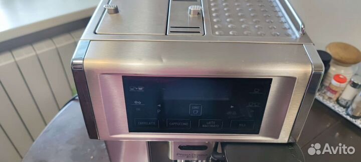 Кофемашина delonghi primadonna avant esam 6700
