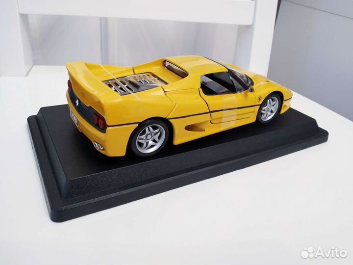 Модель Ferrari F50 1/24