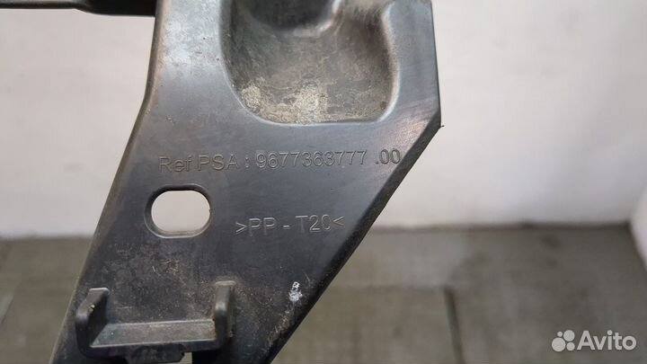 Рамка капота Peugeot 308, 2014