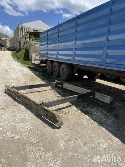 Боковые отбойники на полуприцеп