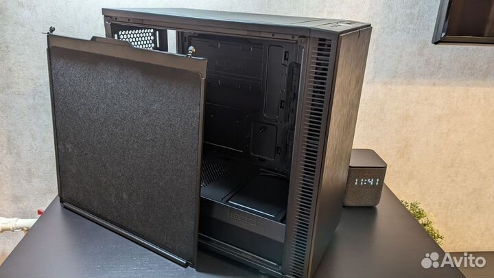 Корпус Fractal design define mini c