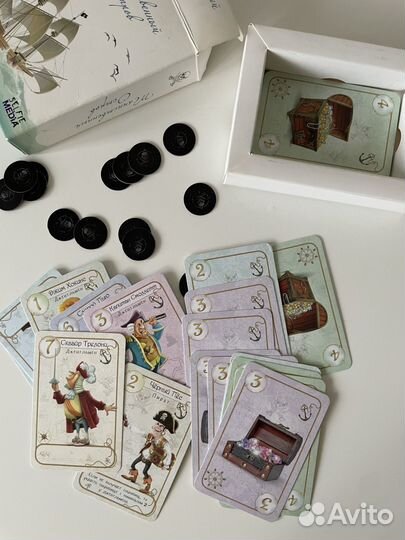 Настольные игры из магазина Республика