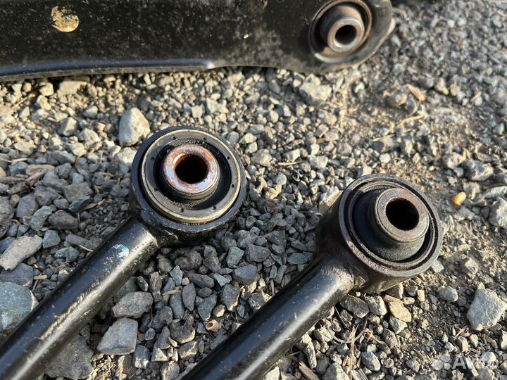 Mitsubishi Lancer 9 Задние рычаги OEM комплект