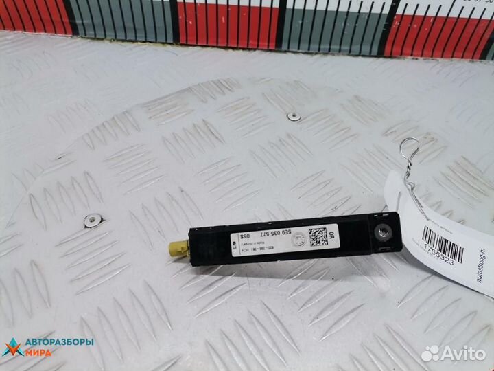 Усилитель антенны Skoda Octavia 3 (A7) 2015