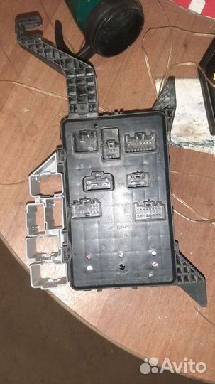Блок предохранителей Форд Мондео 3